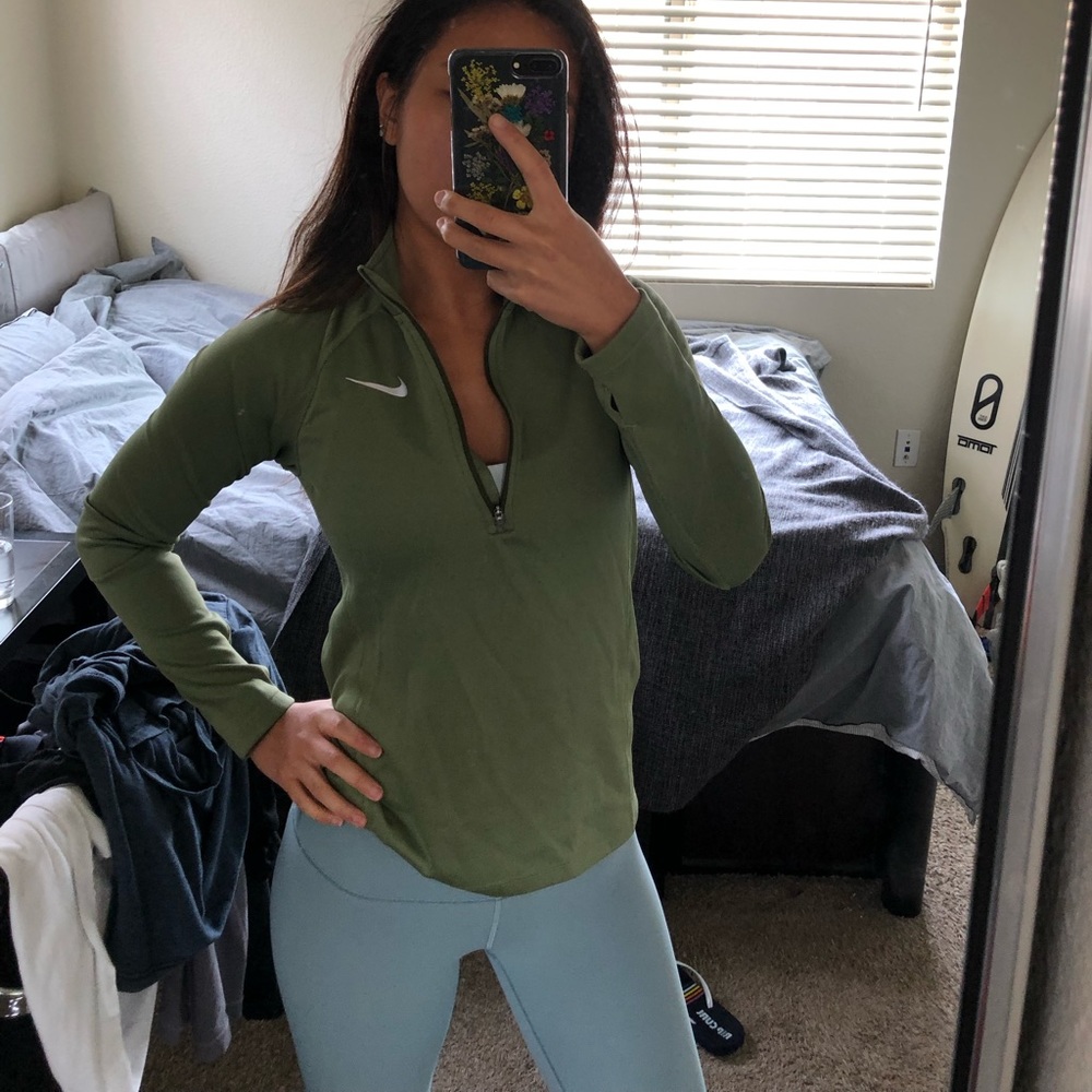 Nike thermal running top